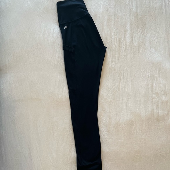 Fabletics pureluxe with pockets size XS(?) - Picture 3 of 3